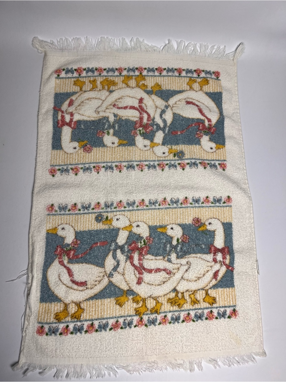 Lot of 3 VTG Cannon 80s Country Geese Goose Rag Towel Fringe READ Cottage Core - Picture 6 of 13